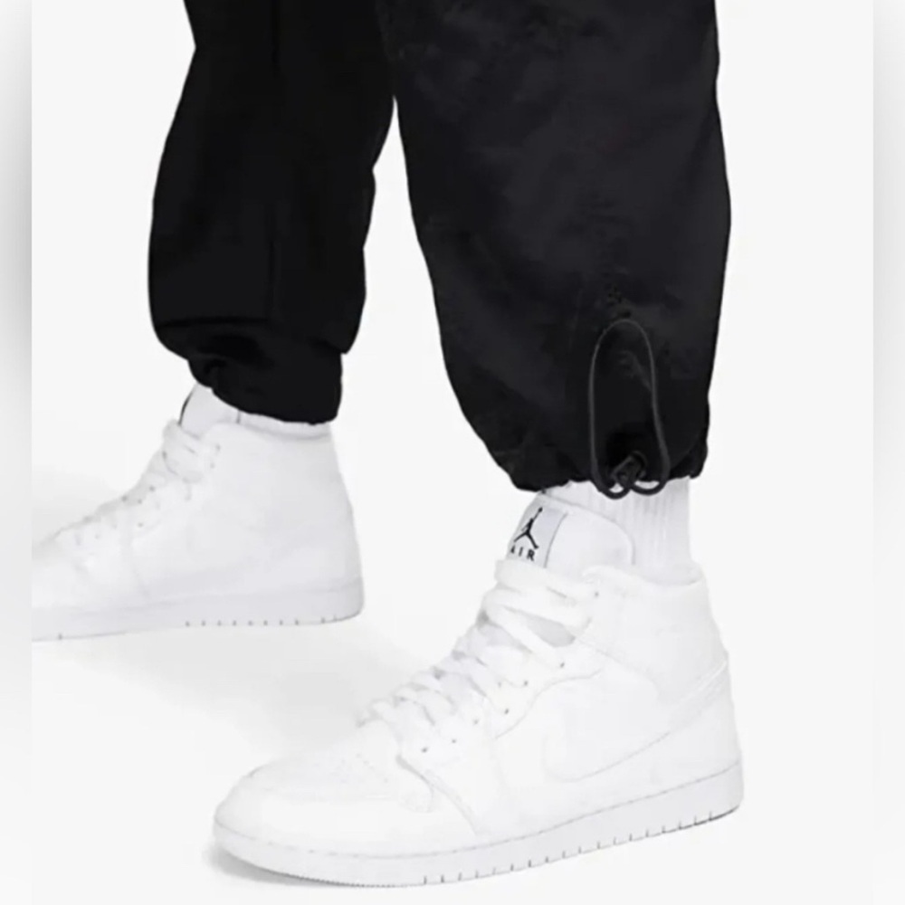 Nike Air Jordan‎ Heritage Black Nylon Cargo Jogger Pants XS Streetwear Neutral - Picture 3 of 16